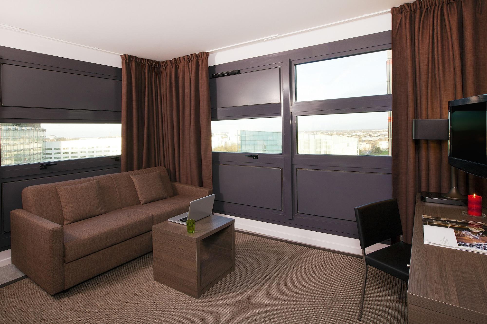 Sejours & Affaires Lille Europe Aparthotel Εξωτερικό φωτογραφία