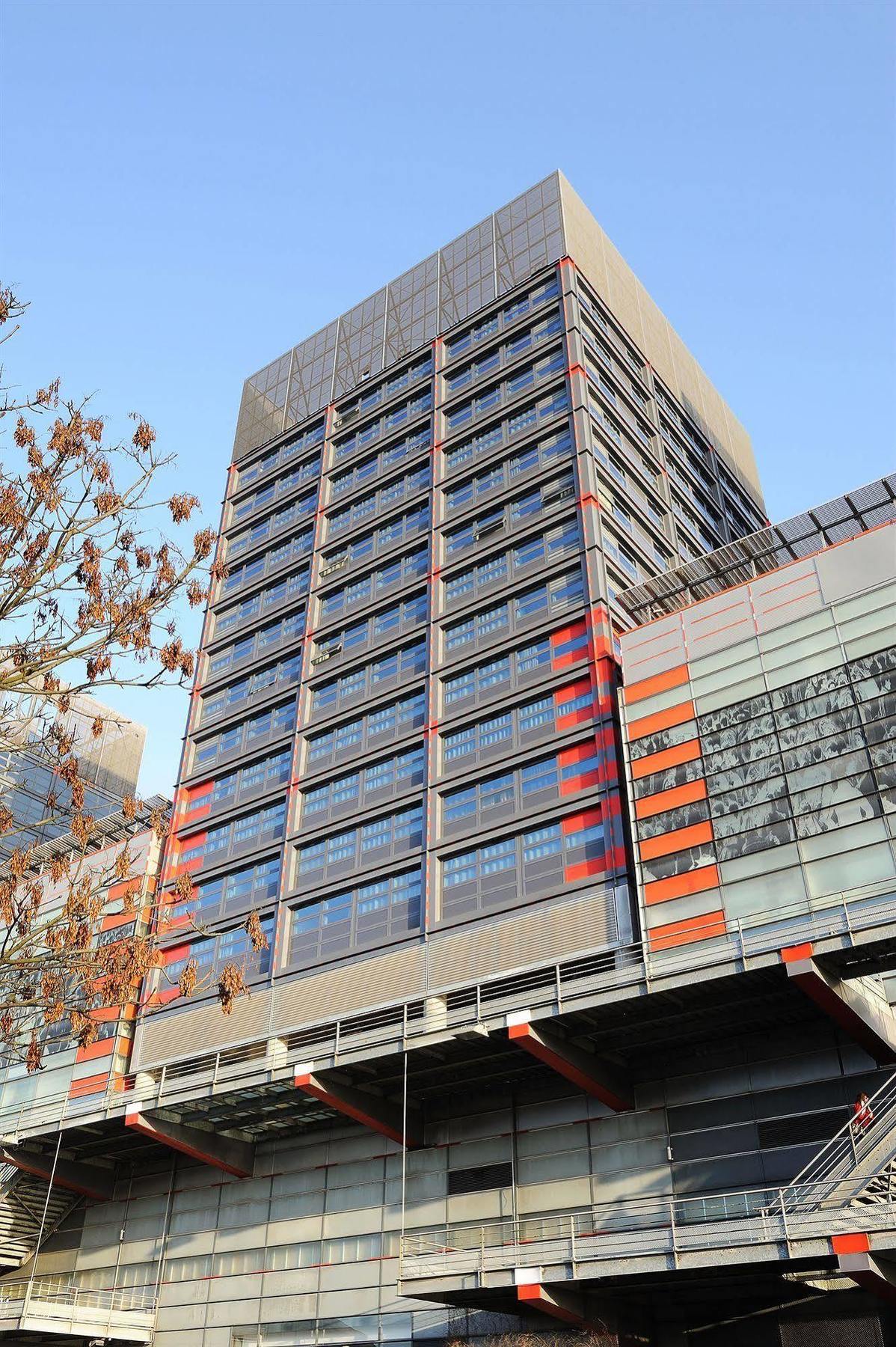 Sejours & Affaires Lille Europe Aparthotel Εξωτερικό φωτογραφία